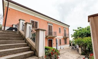 Villa Tecla