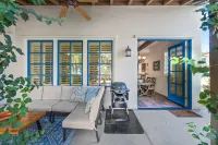 Villa Palmera - 2bd/2ba Desert Terrace Residence