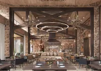 Katara Hills Doha, Lxr Hotels & Resorts