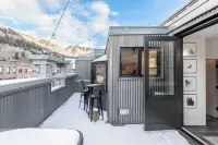 New San Juan 303 by AvantStay Modern Penthouse w Deck Overlooking Main Street