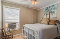 Porter's Cottage....Tiny Home Located At Stillwater Ranch