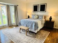 Toledo Bend Lakefront Home in Pendleton Harbor. Great for a family vacation! Hotel dekat Trail Between the Lakes: Trailhead # 2 - Yellowpine