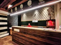 Hotel 21 Chandigarh فنادق في Mani Majra