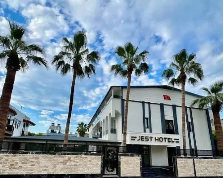 Jest Hotel 케메르 호텔