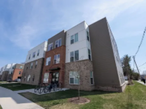 Yugo Guest Suites Hotels in Urbana