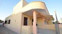 Villa for 6 People 2 Bedrooms a few Meters From the sea