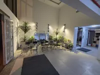 The Chilling'N Homestay 89 Thanh Do University附近的飯店