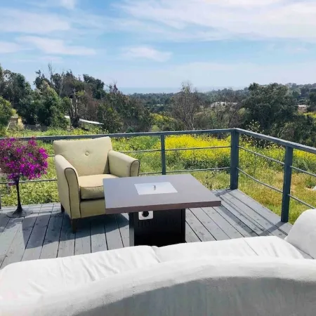 30% OFF! Malibu Charming Suite • Ocean View • Queen Bed