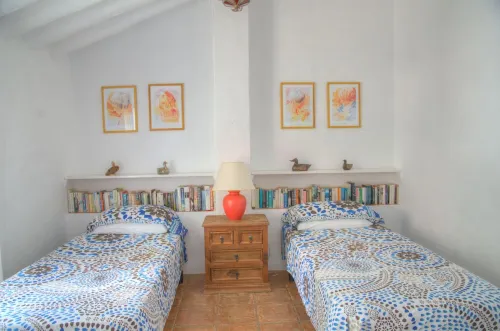 Luxury Converted Mill With Private Pool. Sleeps 7