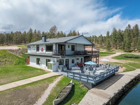 Beautiful Lake Front Property in the Black Hills Of South Dakota