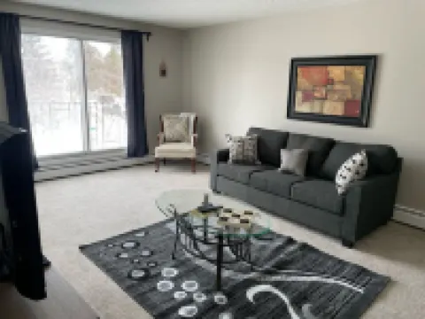 Exquisite 2 Bedroom Apartment