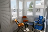 The Cozzy 3 Br House