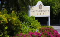 Gorgeous ocean views on Seven Mile Beach!