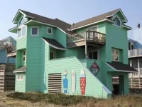 Semi Oceanfront 5 bedroom dog friendly cottage 10 feet to beach access 코롤라 호텔