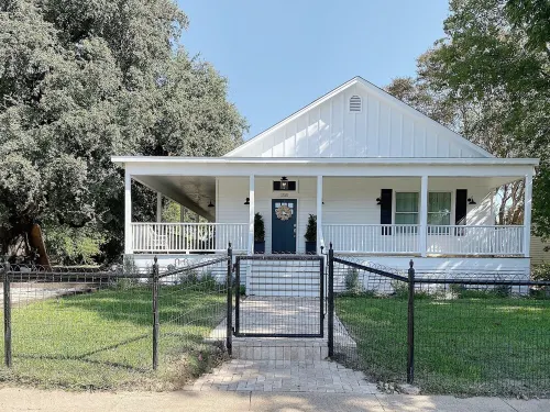 My 100 year old Waco home - near Magnolia