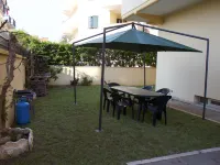 Domus Palombi - Large apartment 200 m from the station and 700 m from the sea فنادق في لادیسپولی