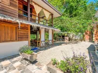Casa Creole - Private, Secure, Steps from the Beach