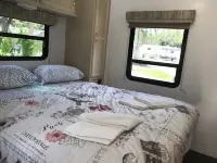 Live Stream Romantic Nature Getaway in Naples Отели рядом с достопримечательностью «Naples / Marco Island KOA Holiday»