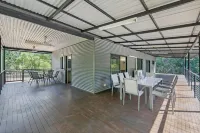 Zen Pandanus Point Pool - Backyard - Balcony