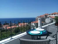 Sidewalk Cottage 카니코 호텔