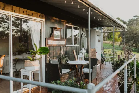 Tranquil Farmstay Cottage KURRAJONG on acres pet friendly 1 hr Syd