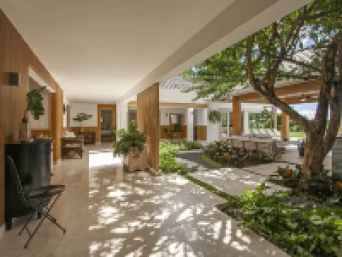 ATTRACTIVE RATES JUST REMODELED  - Near Beach 4 BD Amazing Golf View Villa Hotels in La Romana