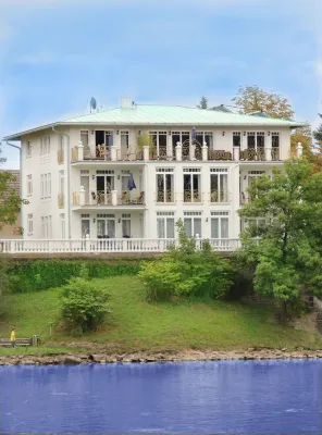 apartment for 2 persons in a villa near the Elb coast , easeful and sunny