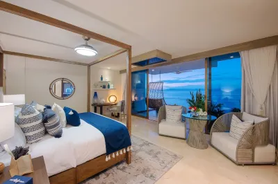 Ocean Front, Fully Staffed Villa in Secure Gated Community.