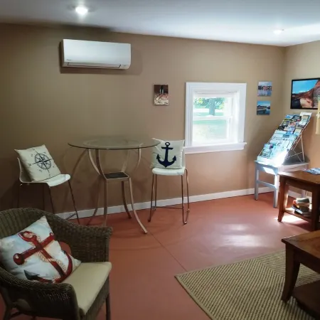 Renovated historical barn in Malpeque.. close to several beaches and Cabot Park.