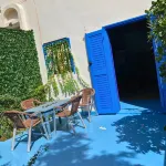 SURF studio with private bathroom.