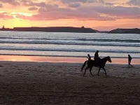2 rooms nice and comfortable at the gates of Medina with a large terrace