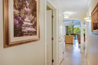 SPECIAL DISCOUNTED RATE!-  Magical Oceanfront Holiday - Grace Bay Beach 1/2 bed