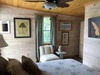 Private Beachfront Home Hotels in Green Turtle Cay