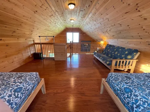 Pike Lodge - The Lodges at Oak Point, 1000 Islands - Right on the River!