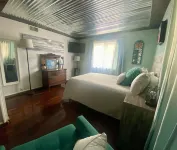 Welcome to wine country Colorado, relax @ the Palisade Chalet on your next trip. Hotels in Palisade