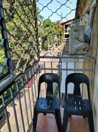 Apartment More. Shevchenko Avenue / French Boulevard Отели рядом с достопримечательностью «Храм святого апостола Луки»