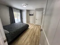 The Huron House -Relaxing getaway just steps away from Lake Huron!