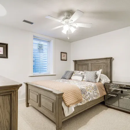Convenient North Bend Apt Half-Mi to Notre Dame!