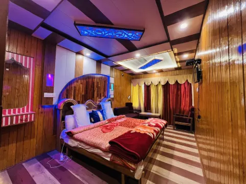 Hotel Glacier Heights