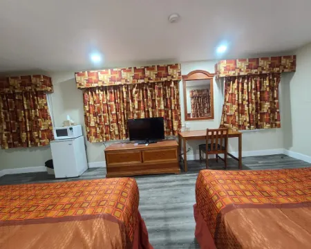 Majestic Inn & Suites Hotels in Altamont