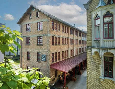 Jufa Hotel Bregenz Отели в г. Брегенц