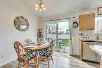 Charming Home w/ Patio: 3 Mi to Hayden Lake! - 3-Star