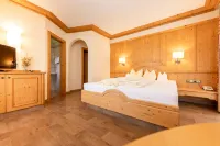 Hotel Bergcristall Hotels in Neustift im Stubaital