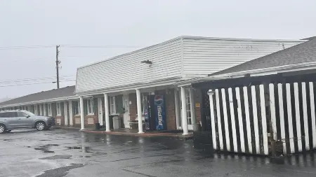 Botkins Motel Отели в г. Пушета Тауншип