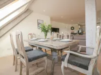 Stores & Supplies Hotels in Bodmin