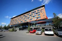 Van der Valk Hotel Oostzaan - Amsterdam Hotel dekat Pure Food and Drinks
