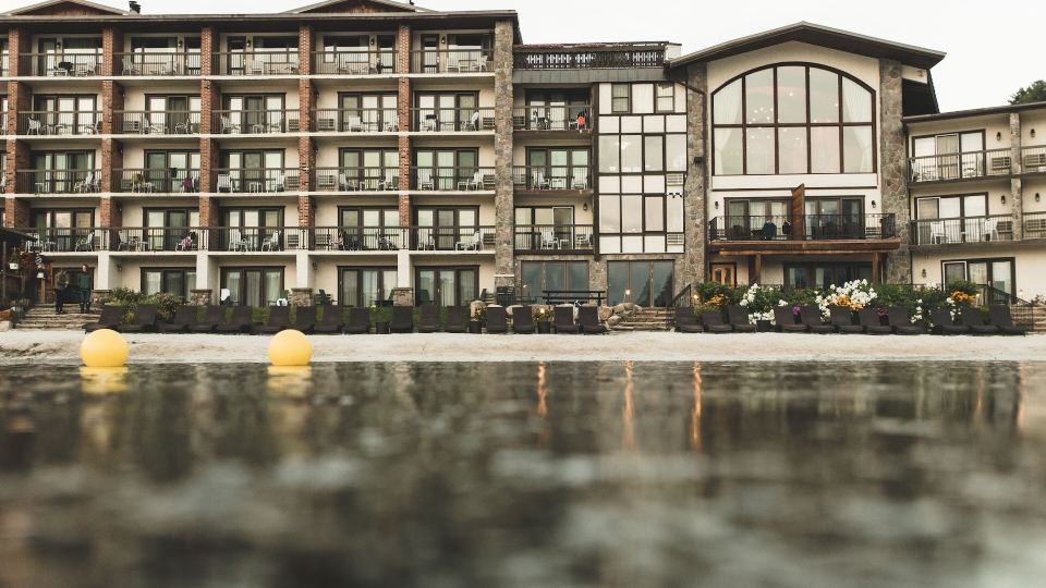 Golden Arrow Lakeside Resort