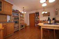 Haus Karlspitze - parking