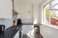 Cherry Property - Mulberry Suite - Apartments
