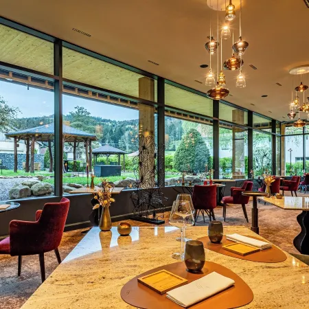 Domaine du Haut Jardin Hôtel & Chalets Spa Privé